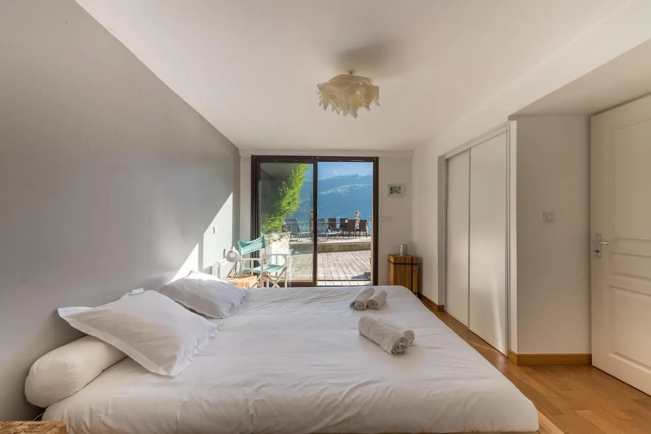 Les Libellules Acces Direct Au Lac Et Piste Cyclable, 7 Apts Du Studio Au T5 By Lla Selections Duingt