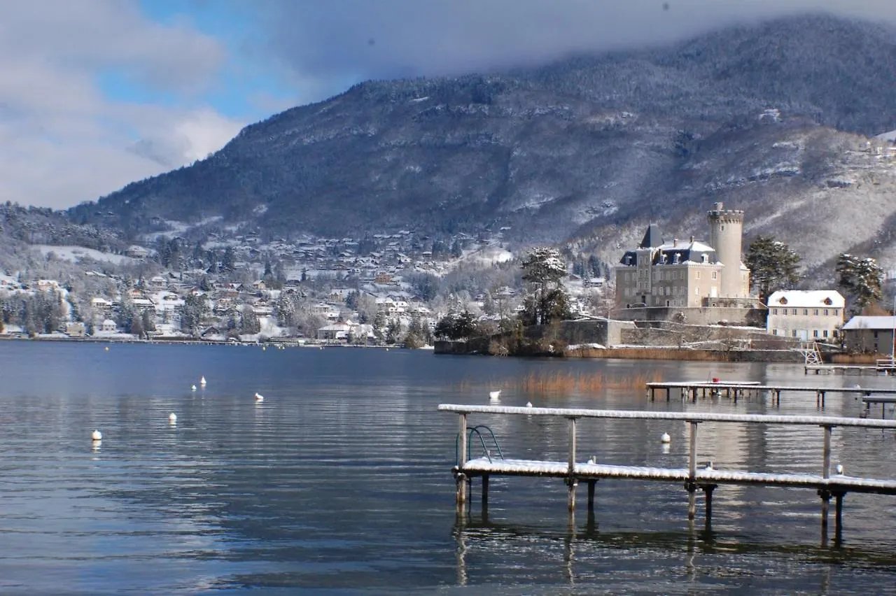 Apartment Les Libellules Acces Direct Au Lac Et Piste Cyclable, 7 Apts Du Studio Au T5 By Lla Selections Duingt France