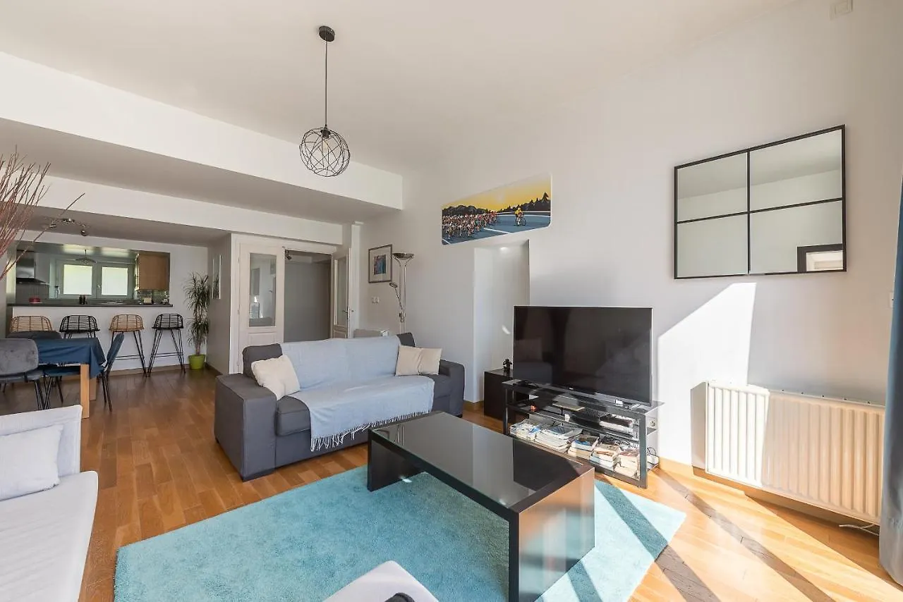 Les Libellules Acces Direct Au Lac Et Piste Cyclable, 7 Apts Du Studio Au T5 By Lla Selections Duingt