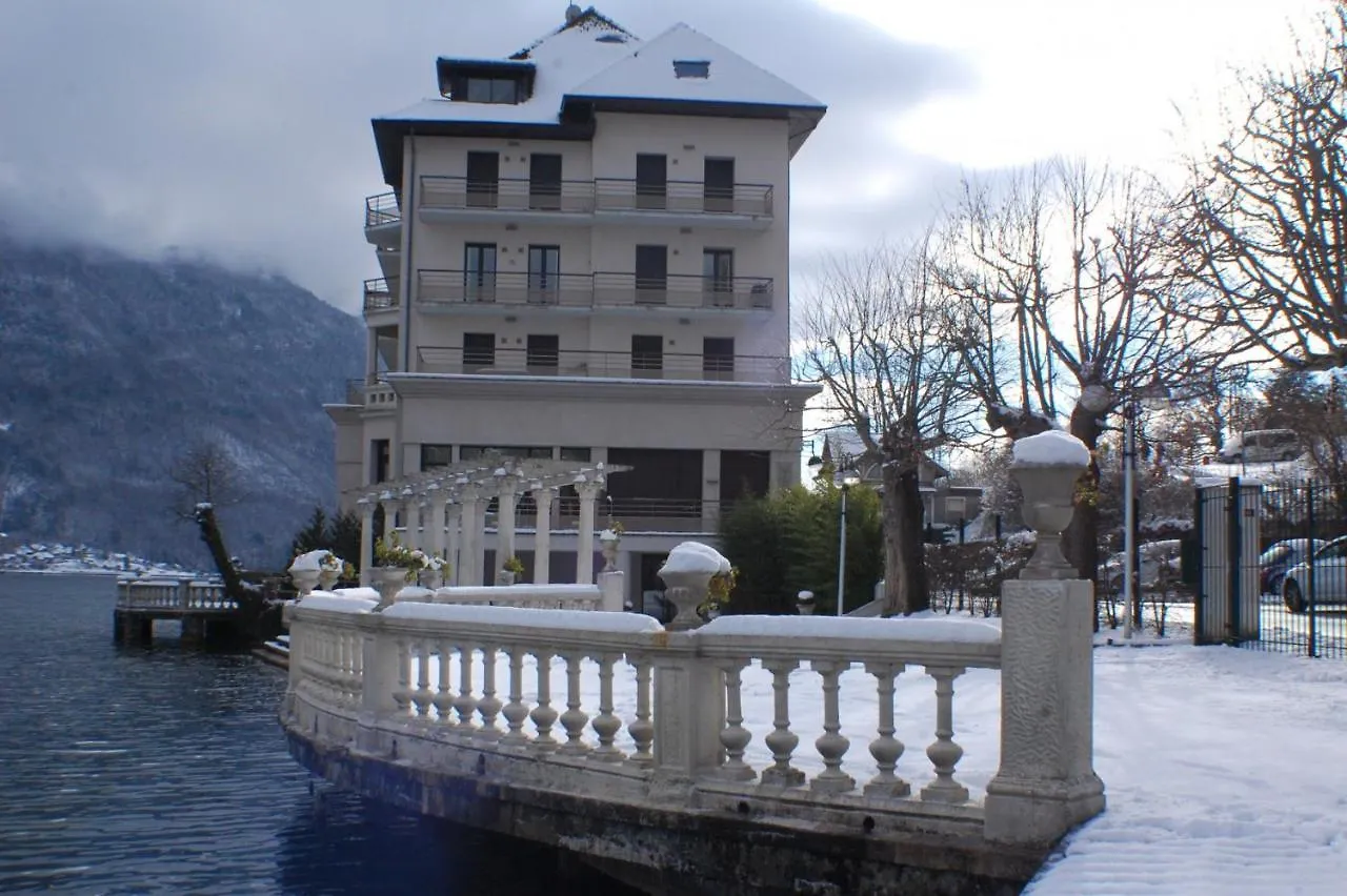 Les Libellules Acces Direct Au Lac Et Piste Cyclable, 7 Apts Du Studio Au T5 By Lla Selections Duingt Appartement